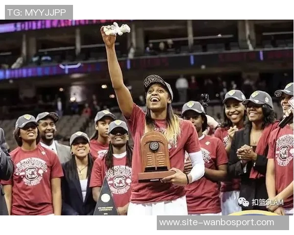 佩奇女友阿奇福德荣登SLAM杂志封面明年将征战WNBA 佩奇女友阿奇福德荣登SLAM杂志封面明年将征战WNBA