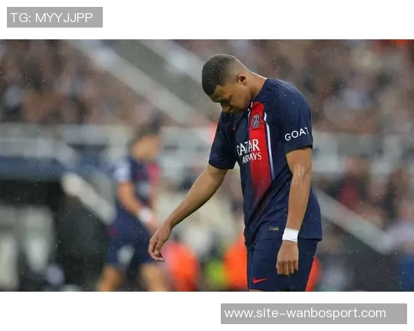 姆巴佩赞阿什拉夫社媒庆祝胜利引热议姆总点赞太牛了 姆巴佩赞阿什拉夫社媒庆祝胜利引热议姆总点赞太牛了