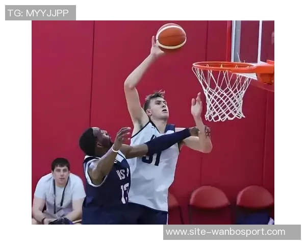 追梦：弗拉格具备顶级得分潜力但尚需独特招牌动作提升表现