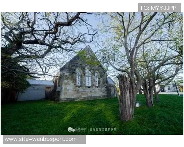 小桥谈三球和米勒上场时间受限积极性高昂不断鼓励队友表现